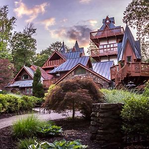 Landoll'S Mohican Castle Hotel Loudonville Exterior photo