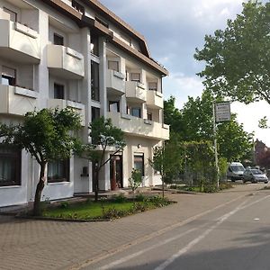 Hotel Am Exerzierplatz Манхайм Exterior photo