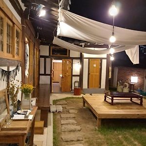 Hundred Years Hanok Hotel Мокпо Exterior photo