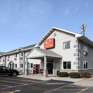 Econo Lodge Inn & Suites Farmington Кенъндейгуа Exterior photo