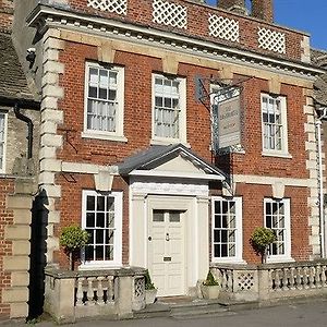 The Highworth Hotel Суиндън Exterior photo