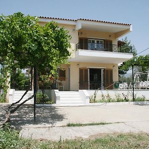 Villa Vlichos Амаринтос Exterior photo