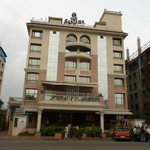 Hotel Supreme Heritage Нави Мумбай Exterior photo