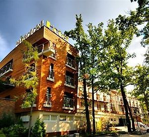 Hotel Moscicki Спала Exterior photo