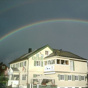 Vertshuset Fannarheimr - Bed &Breakfast Hotel Fannrem Exterior photo