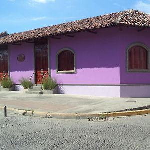 Hotel La Calzada Гранада Exterior photo