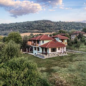 Къща за гости Вила Боженица Hotel Bozhenitsa Exterior photo