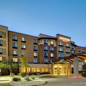 Courtyard Phoenix North / Happy Valley Hotel Exterior photo