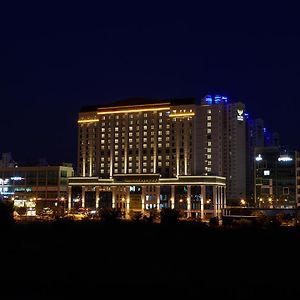 Osong H Hotel Sejong City Чеонджу Exterior photo