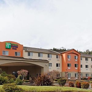 Holiday Inn Express & Suites Кениънвил Exterior photo