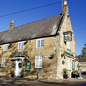 The Fox Inn Кетъринг Exterior photo