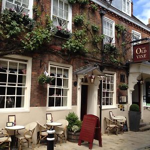 The Old Vine Hotel Уинчестър Exterior photo