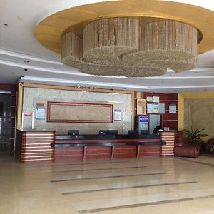 Yiting Business Hotel Куанжоу Exterior photo