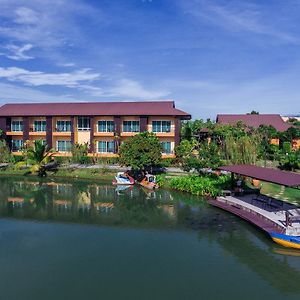 Tamali Hotel Накхон Си Тамарат Exterior photo