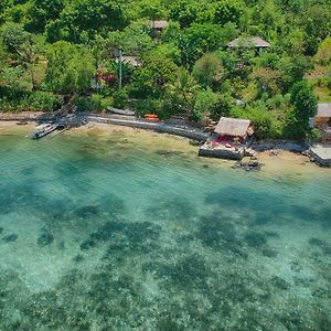 Tanjungan Hotel Gili Gede Exterior photo