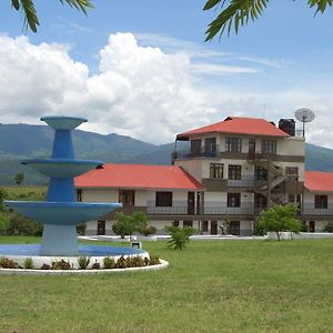 Ifisi Community Centre Hotel Мбея Exterior photo