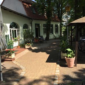 Bergschloesschen Hotel Jüterbog Exterior photo