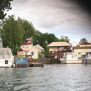 Hills Motor Court & Marina Motel Александрия Бей Exterior photo