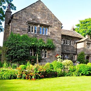 Hurstwood Hall Hotel Бърнли Exterior photo