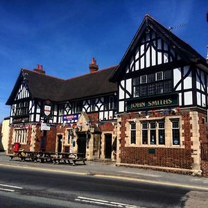 Ingram Arms Hotel, Hatfield Донкастър Exterior photo