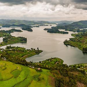 Lake Bunyonyi Rock Resort Kabale Exterior photo