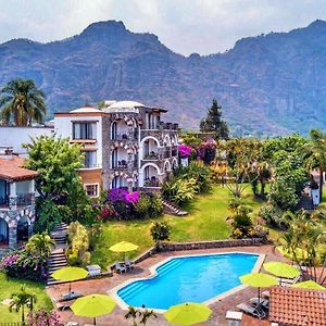 Posada Del Tepozteco - Hotel & Gallery Тепоцтлан Exterior photo