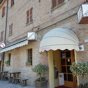 Il Castagno Hotel Orciano di Pesaro Exterior photo