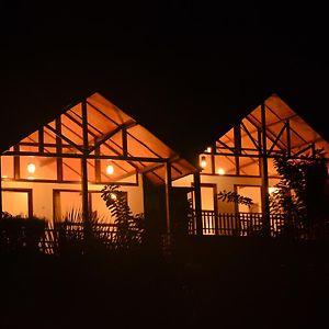 Rainforest Mount Lodge Денияя Exterior photo