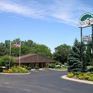 Arbor Inn Of Historic Маршал Exterior photo