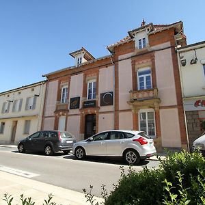 Le Clos Des Etoiles Hotel Парай-ле-Мониал Exterior photo