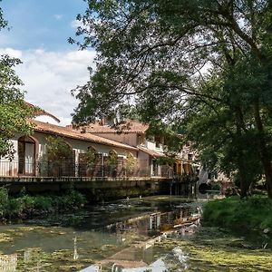 Moulin Du Val De Seugne Hotel Сент Exterior photo