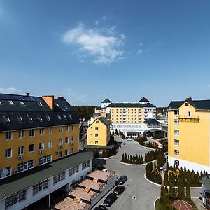 Hotel Verhovina Киев Exterior photo