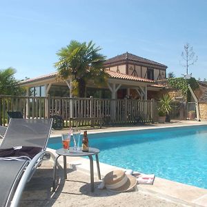 Hotel Le Mas De Castel - Piscine Chauffee Сарла-ла-Канеда Exterior photo