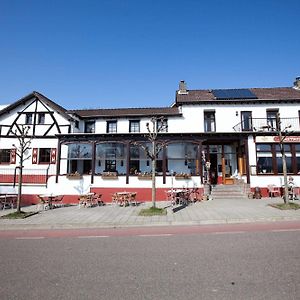 Gasthof Euverem Hotel Гулпен Exterior photo