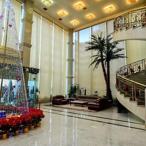 Shunsheng Hotel Уенжоу Exterior photo