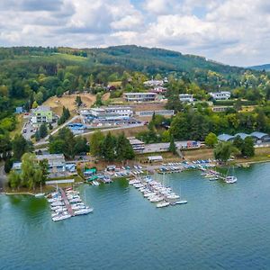 Hotel Rakovec Бърно Exterior photo