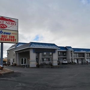 National 9 Mount Nebo Motel Нефи Exterior photo