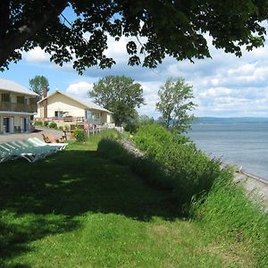 Motel Carleton Sur Mer Exterior photo