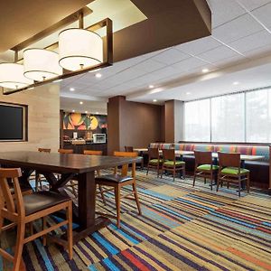 Fairfield Inn By Marriott Philadelphia West Chester/Екстън Exterior photo