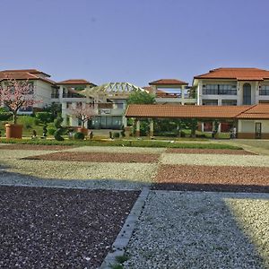 Ilocos Norte Hotel & Convention Center Лаолаг Exterior photo