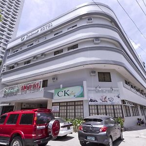 Diplomat Hotel Cebu Exterior photo