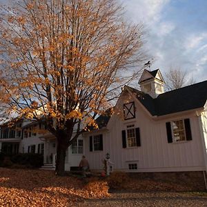 The Inn At Stony Creek Уоруик Exterior photo