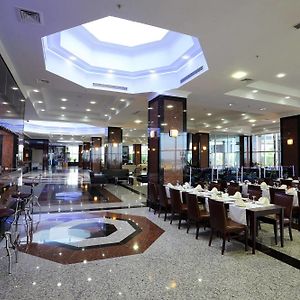 Eser Diamond Hotel Spa & Convention Center Istanbul Силиври Exterior photo