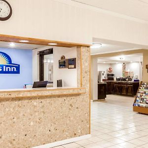 Days Inn Syracuse Източна Сиракуза Exterior photo