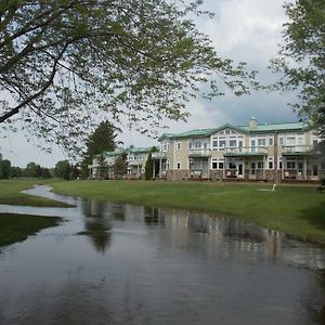 Fairway Suites At The Peak French Creek Exterior photo