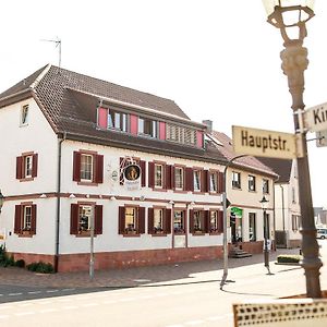 Hotel Loewen Егенщайн-Леополдсхафен Exterior photo