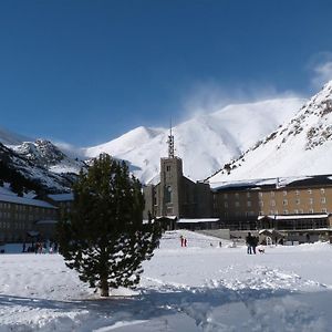 Hotel Vall De Nuria Кералбс Exterior photo