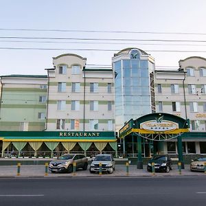 Vila Verde Hotel Кишинев Exterior photo