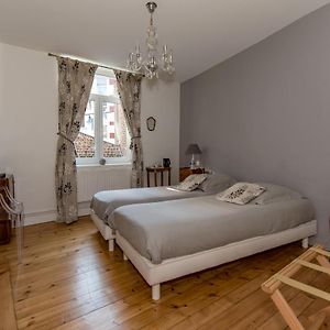 Chambre D'Hotes Les Cles Des Places Bed & Breakfast Арас Exterior photo