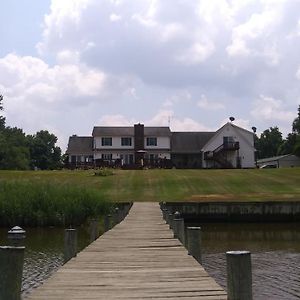 Marvels On The Creek Bed & Breakfast East New Market Exterior photo